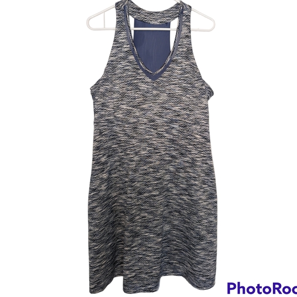 MPG Dresses & Skirts - MPG travel sport dress with padded shelf bra and pockets XL